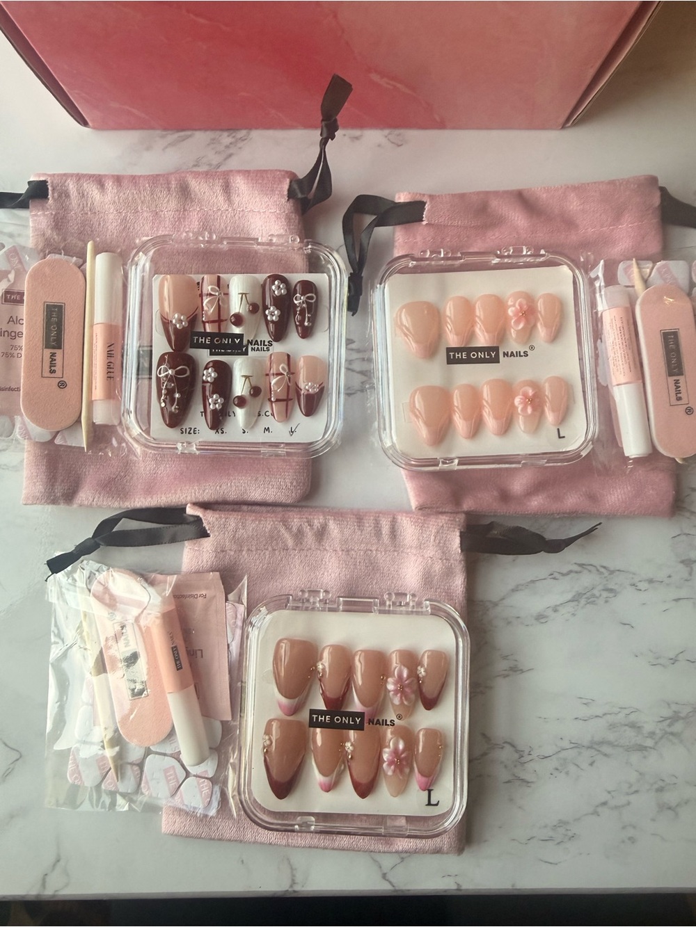 – Blush & Mauve Press-On Nail Kit (Set of 3 Styles)